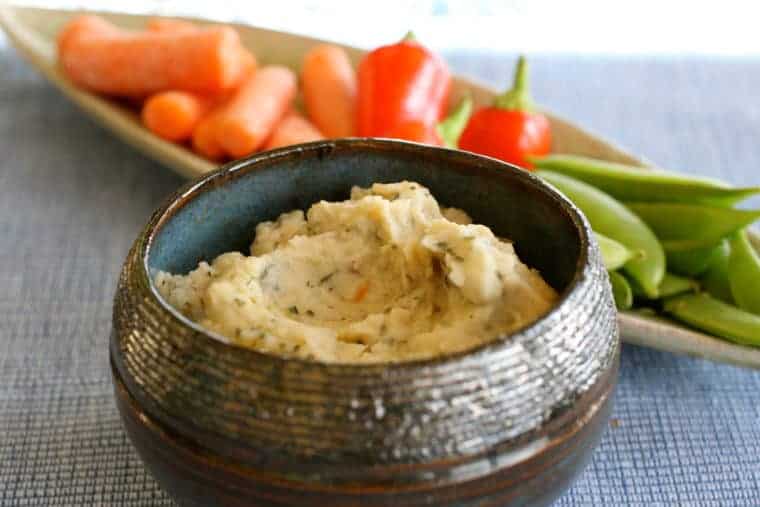 White Bean Dip with vegetables