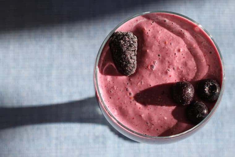 Berry Banana Smoothie | My #1 smoothie. So refreshing and SOOO much health-boosting goodness! www.LiveBest.info