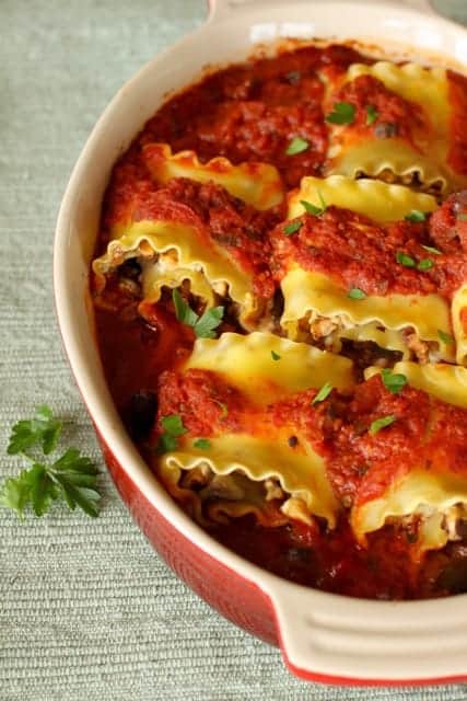 Walnut Mushroom Lasagna Rolls | Comfort food that's delish and nutrish. www.LiveBest.info