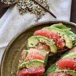 Everything Seasoning | Sesame seeds, poppy seeds, onion, garlic and salt are crunchy flavor boosters! I love it avocado toast, eggs, yogurt and anything with butter! www.LiveBest.info