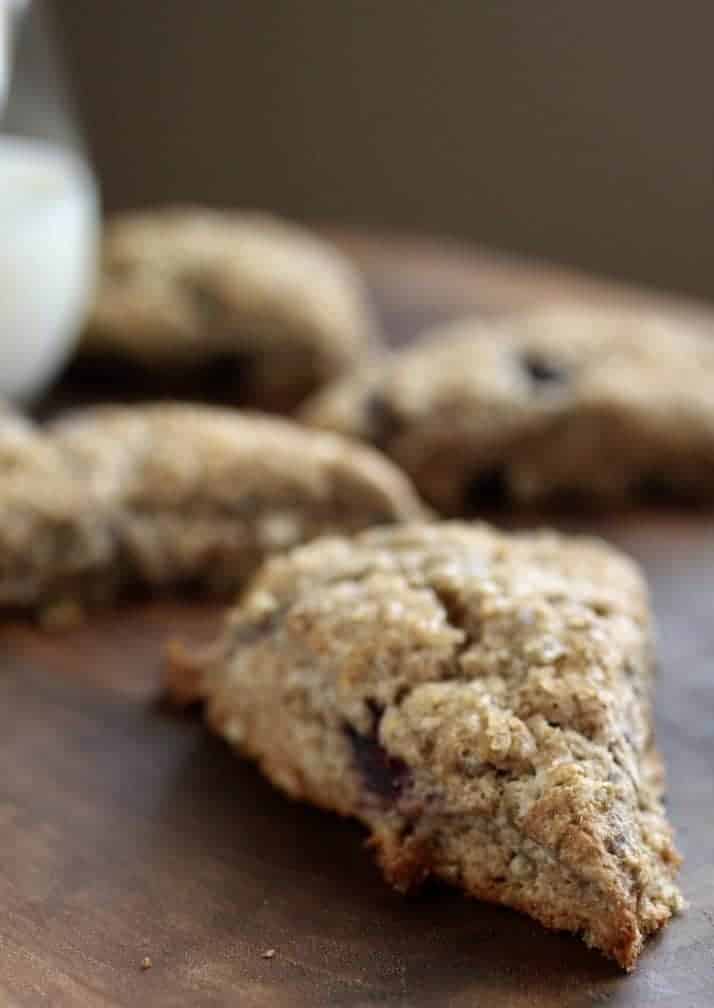 Blueberry Ginger Spekt Scones