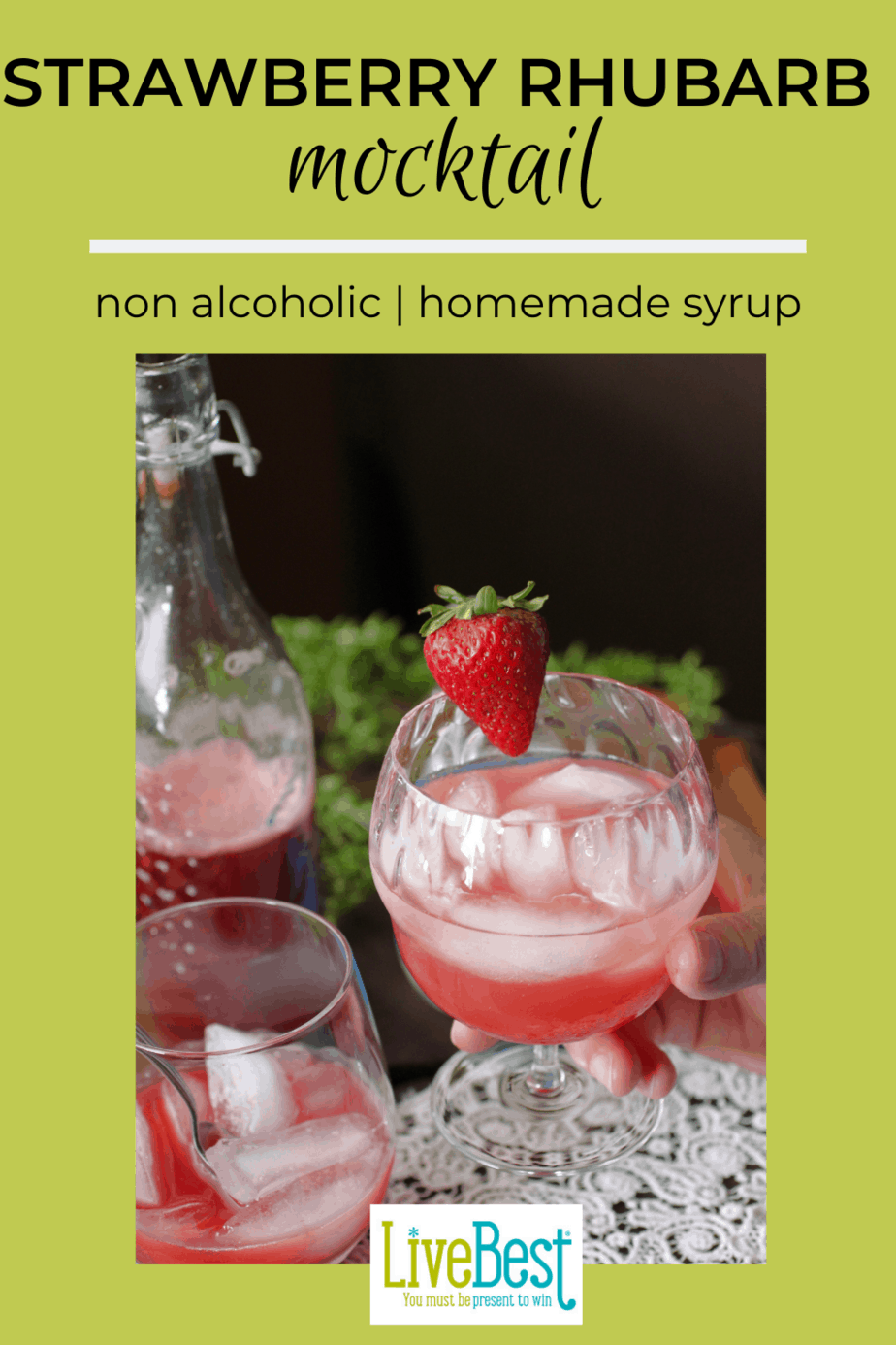 strawberry rhubarb mocktail in a glass