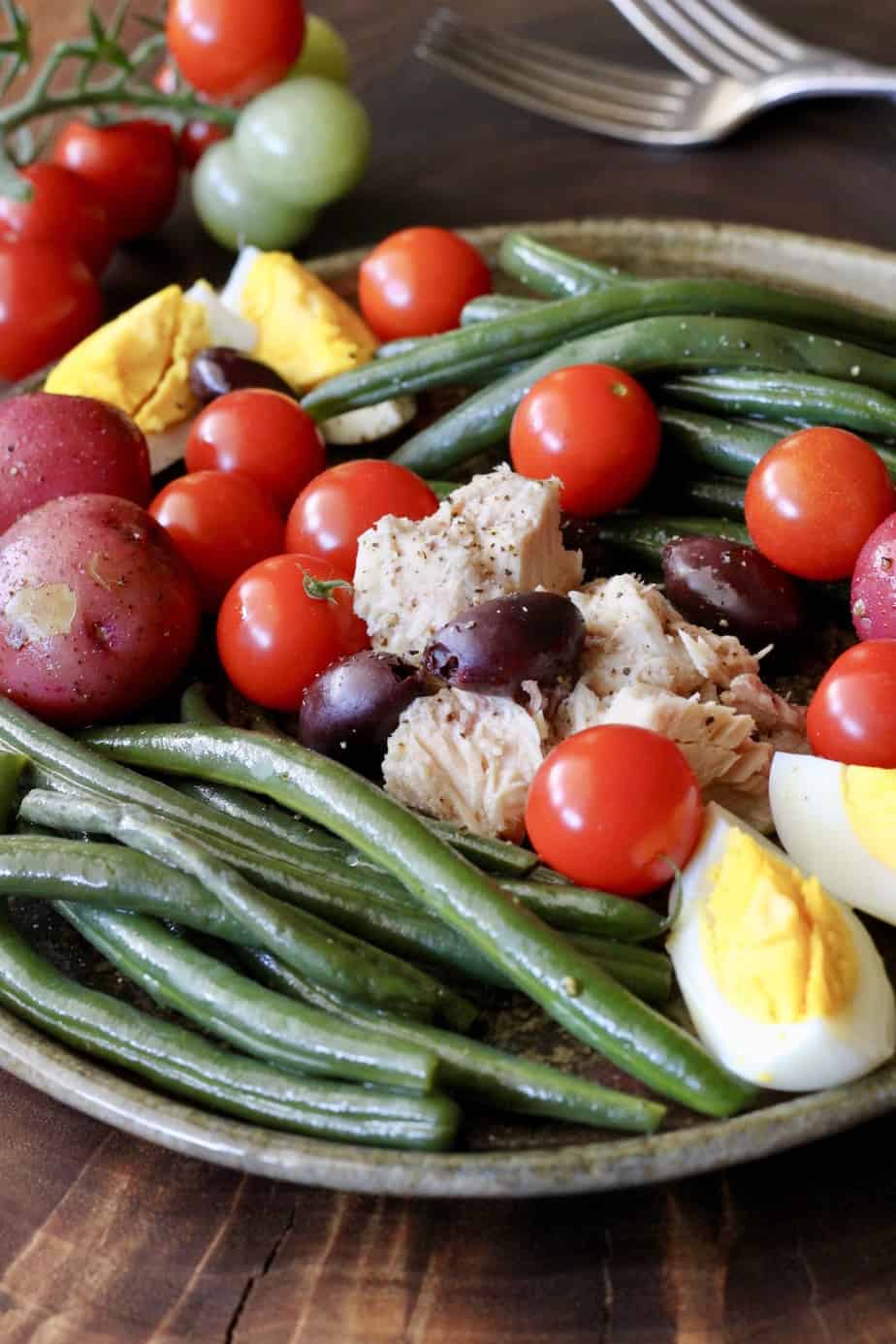 Nicoise salad with tuna, green beans, potatoes, eggs and tomato